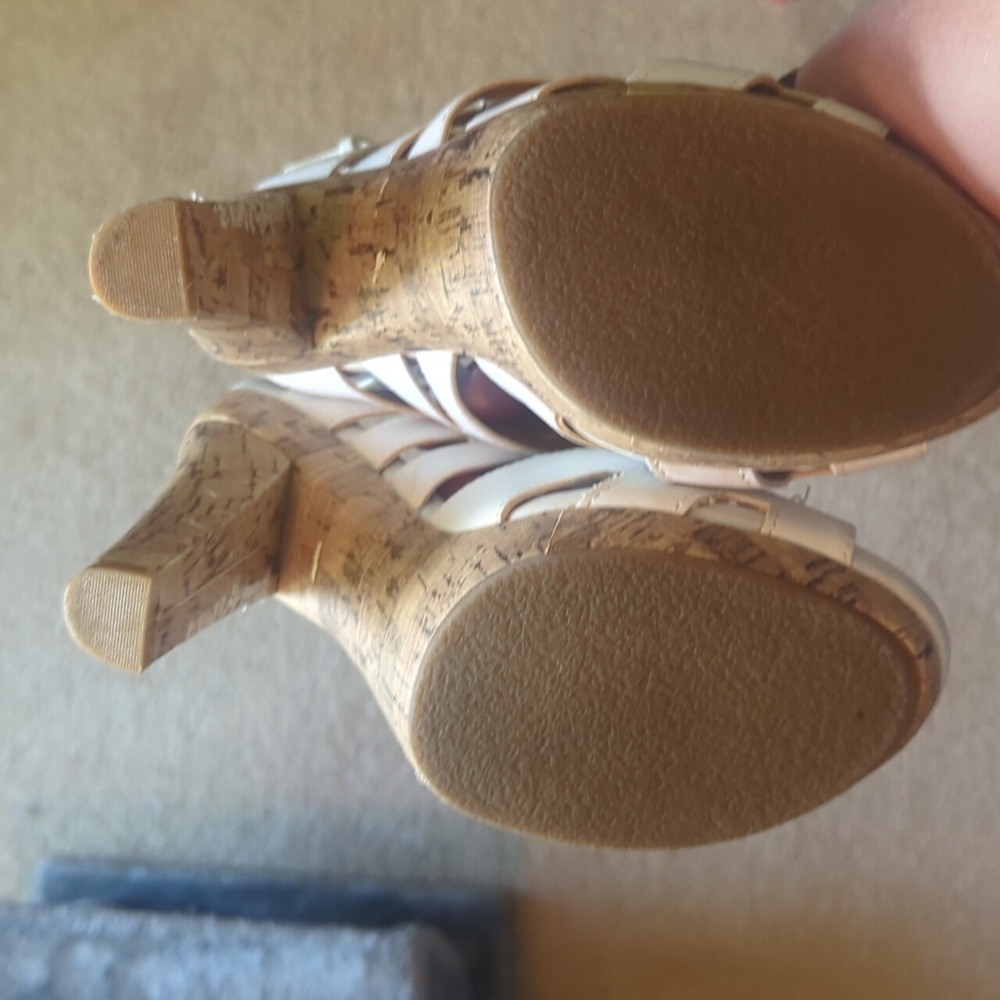 4" heels - Picture 4 of 4